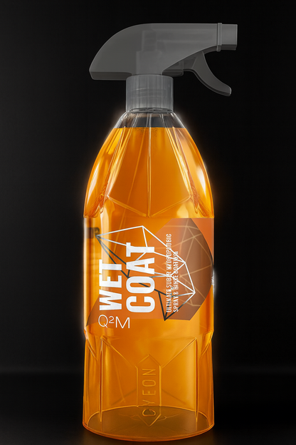 Gyeon WetCoat ceramic spray sealant 500ml bottle, delivering instant hydrophobic protection and extreme gloss finish. Available at A&A Car Detailing Montréal & Laval.