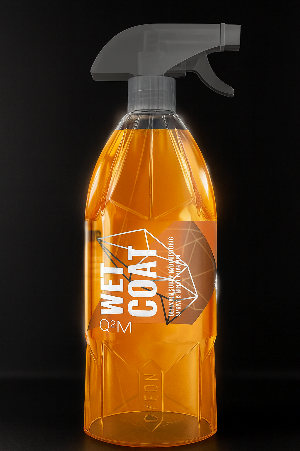 Gyeon WetCoat spray-on ceramic coating 500ml bottle for hydrophobic protection.